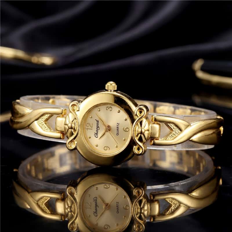 Kleine prachtige damesarmbandh - Luxury Watch Top 10 recensie en prijs