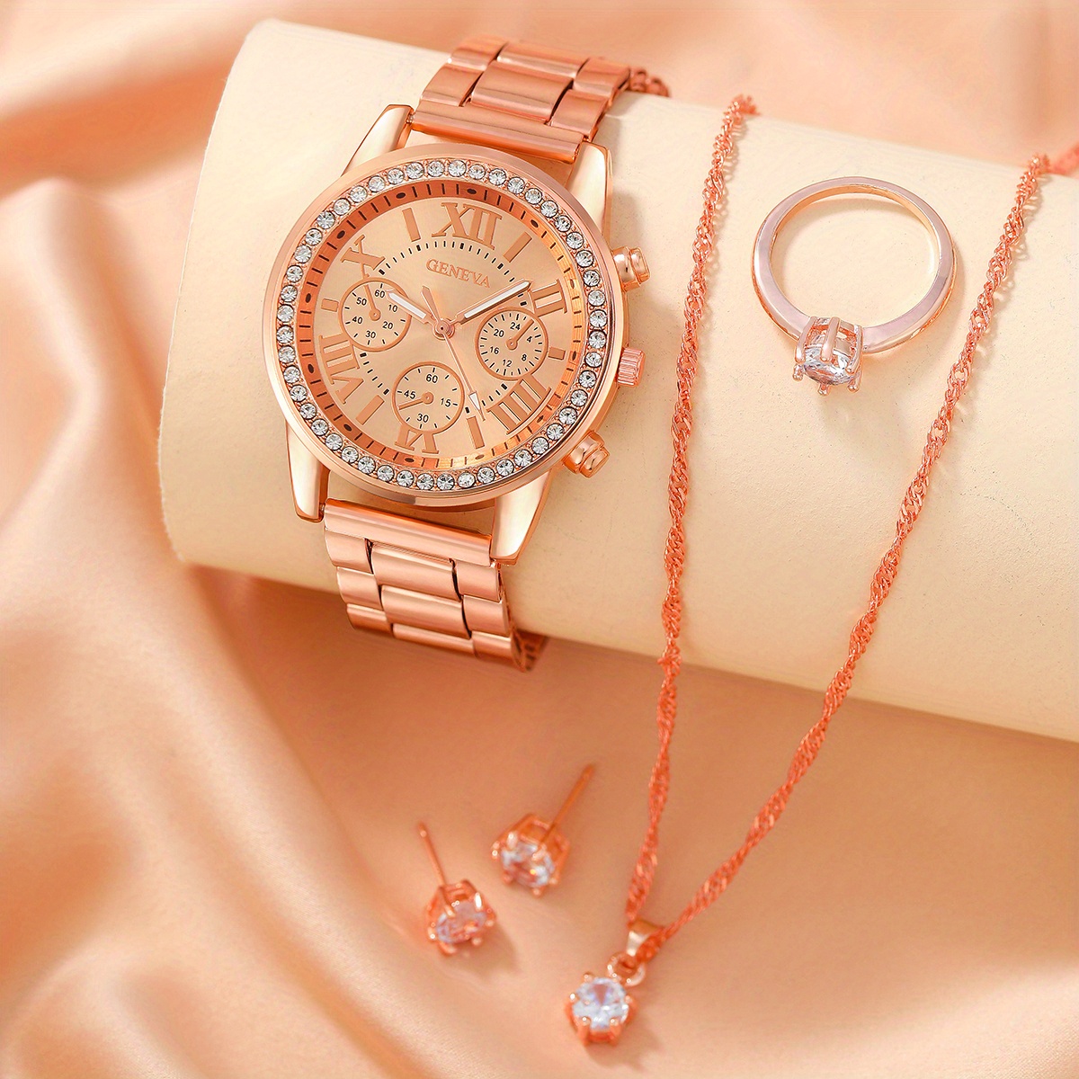 Dameshorloge Luxe Strass Quart - Luxury Watch Gift For Her recensie en prijs